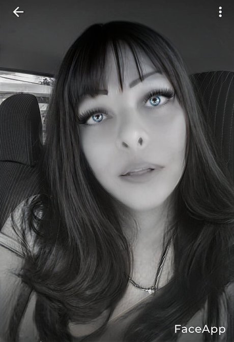 Rafaela Costa model pretty picture