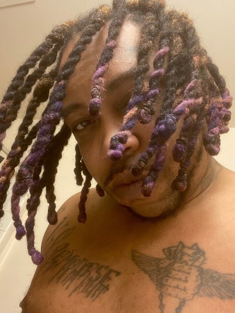 Roccy Ganz hot model pics