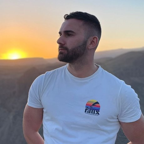 Mario Corinto actress picture