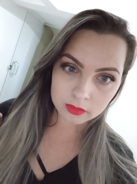 B h L pez xxx pornstar image