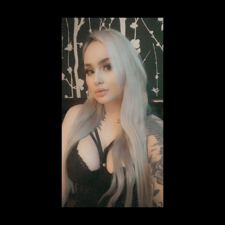 babelikelucy pornographic actress galleries