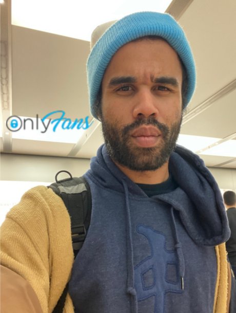 Max A Hundo star porn galleries