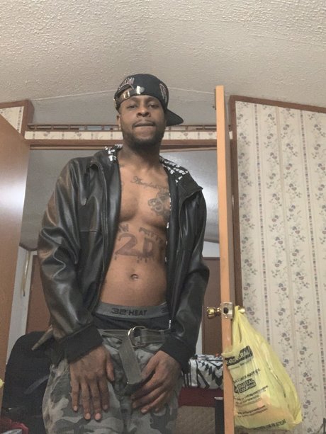 Maw Fetty 2D star porn pictures