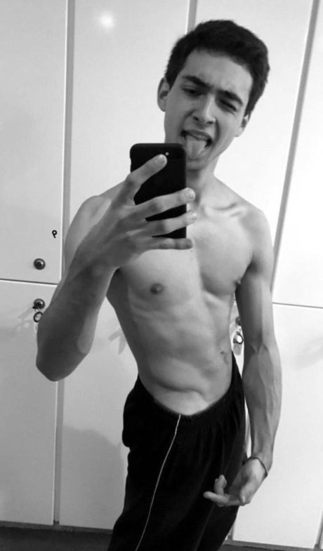 Latin Master_ art actress photo