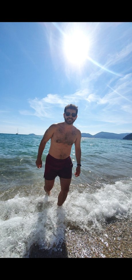 Matiu C erotic model pictures