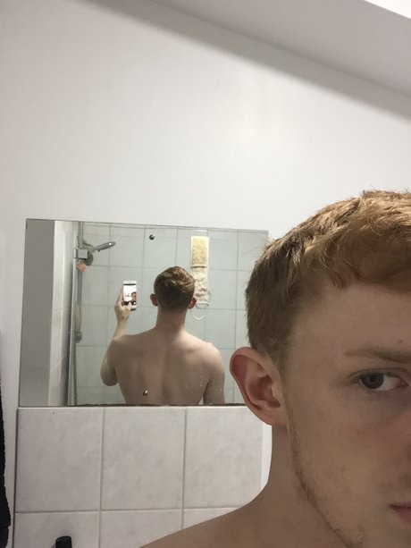 MegaGing model hot pics