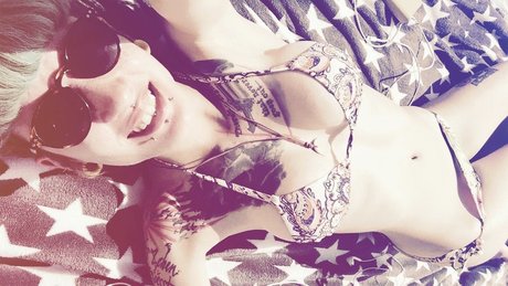 mediha san pornstar high quality gallery