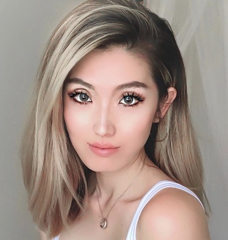 McKayla Mori pretty model pic