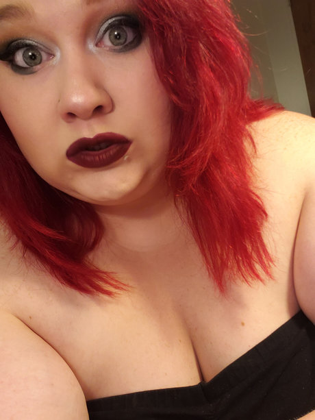 Nevaehmay pornstar top img