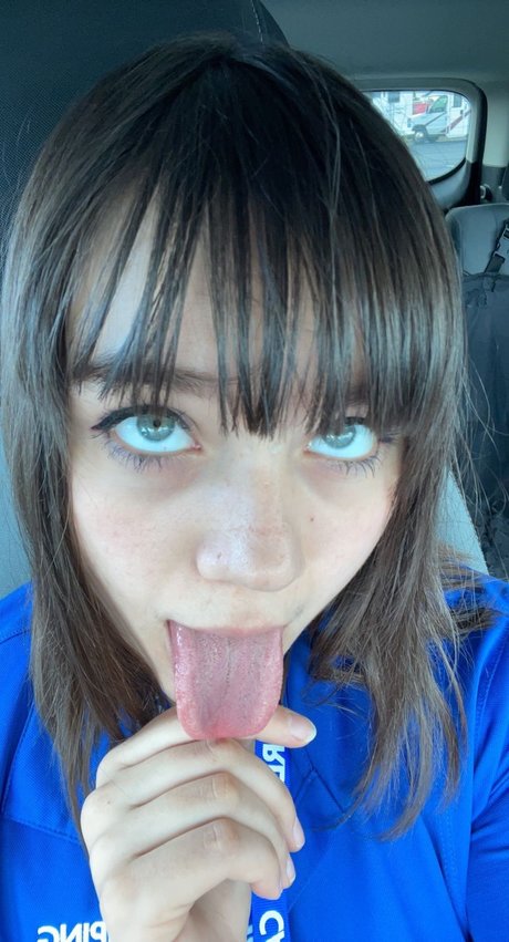 MayaHoliday sexy model gallery