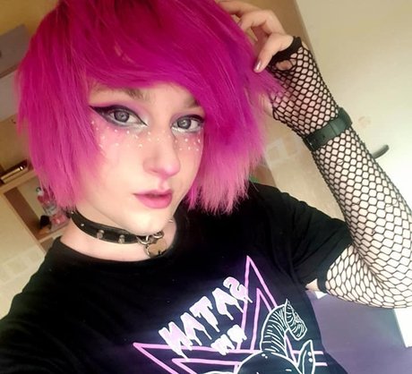 Maya Fae best star photo