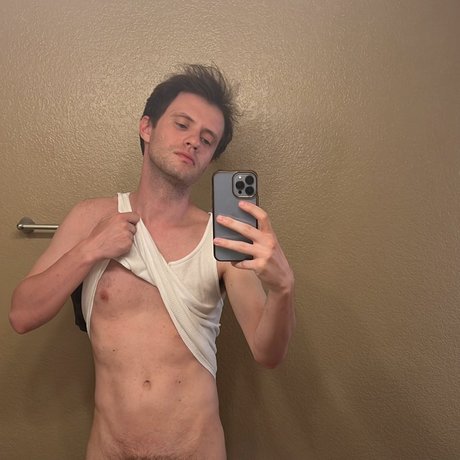 Maxx Monroe model exclusive photos