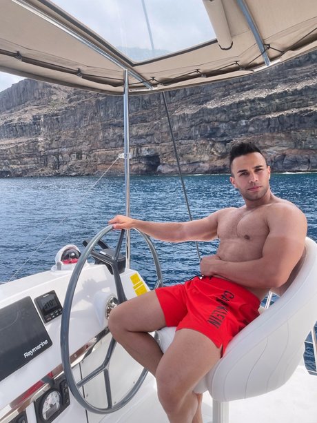 Max King top actress pic