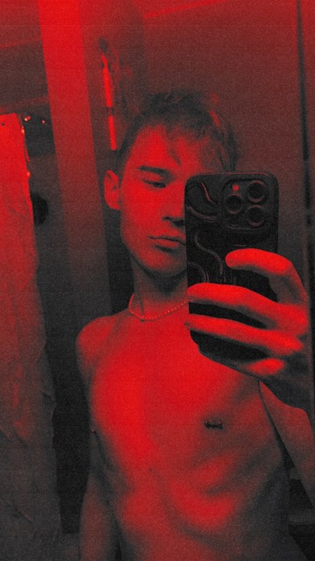 Austin_ hot star image