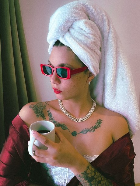 _The Argentinean Hairy Queen_ sex pornstar photos