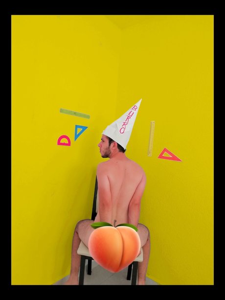 MenaLux erotic model picture