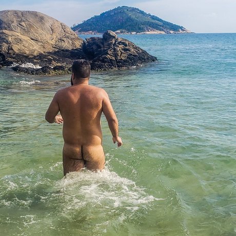 Wallace model hot archive