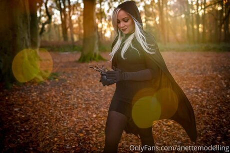 Aneta Hradecka pretty model galleries