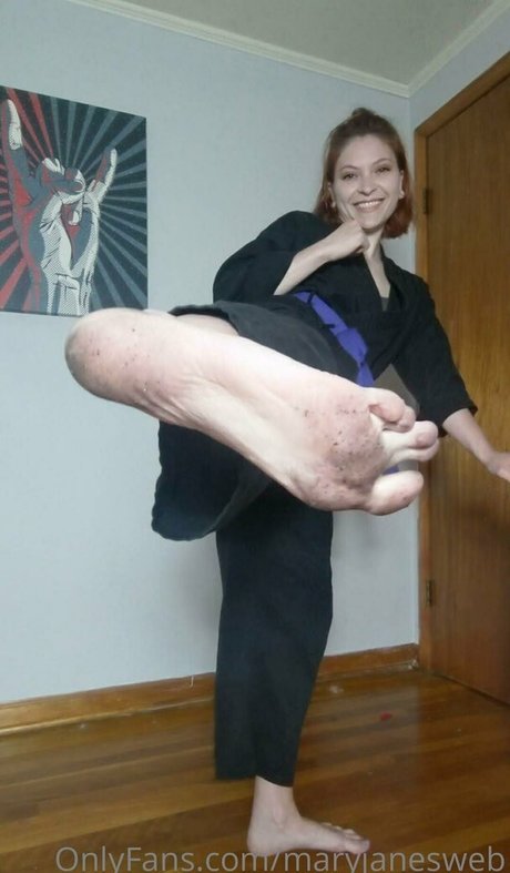 maryjanesweb beautiful model photo