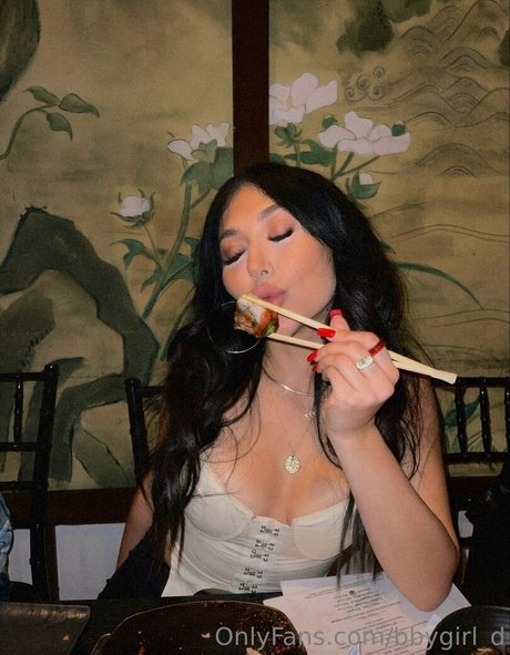 divinedaniela actress photo