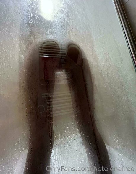 hotelenafree model porn image