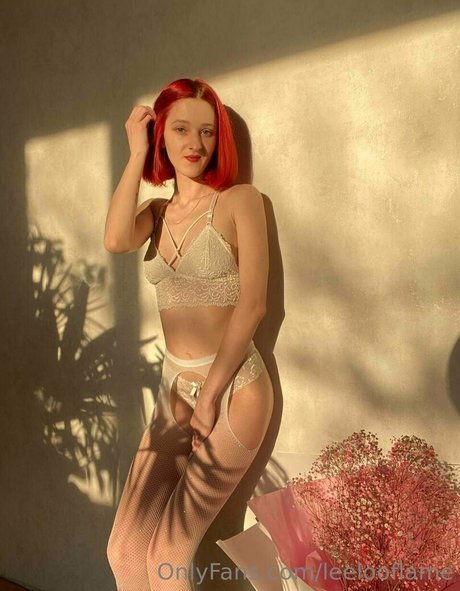 leelooflame model exclusive img