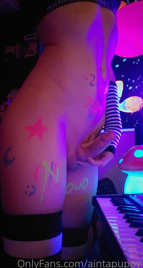 Aintapuppy pornstar xxx pic