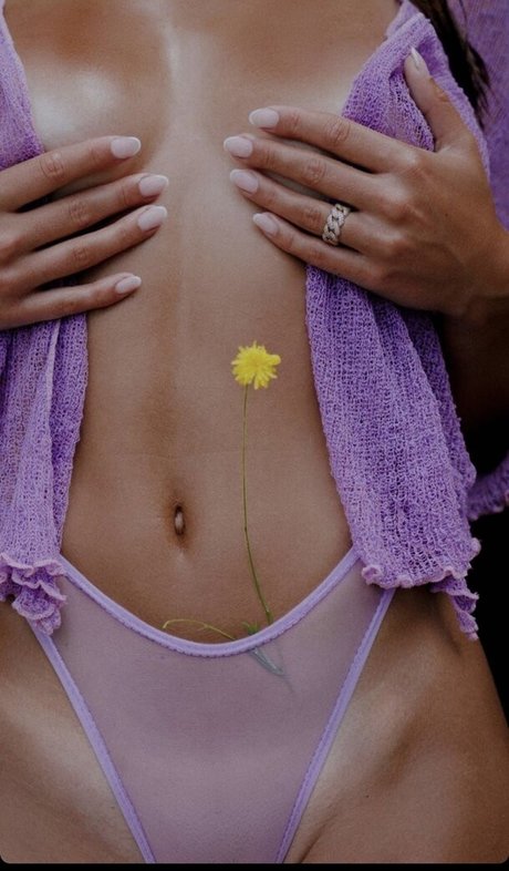 Anna Arevalo sexy star archive