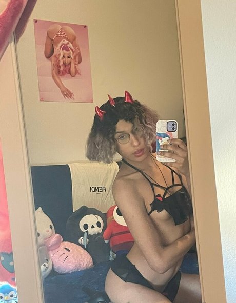 Monetforma sex pornstar image