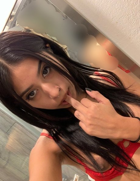 PaintJunkHunny nude model pictures