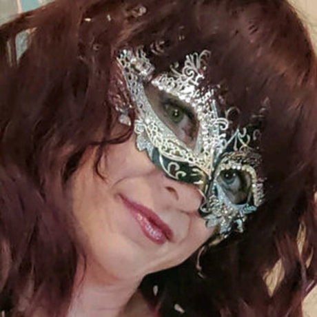 temptresslure pornographic model pics