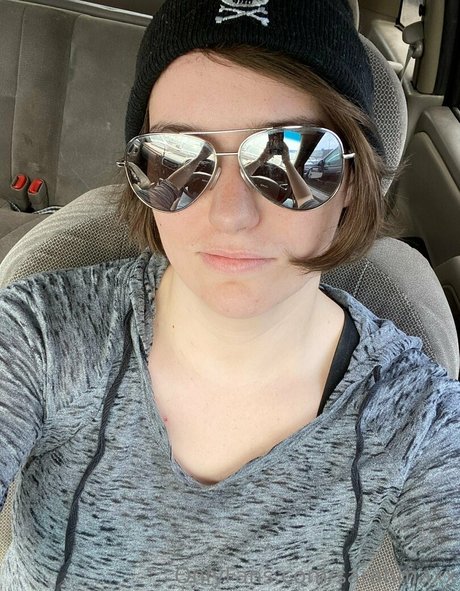 sarahmaxx model porn pics