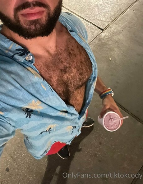 tiktokcody best model pic