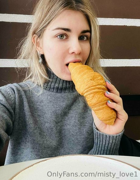 misty love1 pornstar nude pic