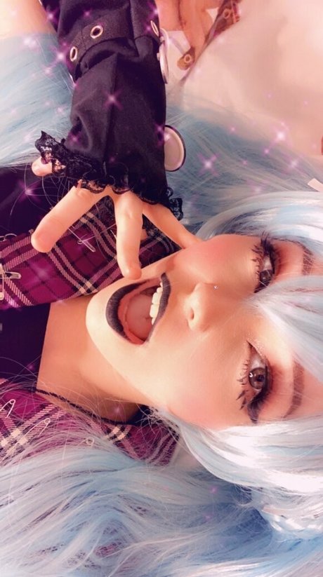 belledelphine adult star pics