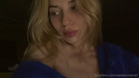 sweetymaria1 erotic actress photo