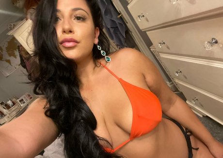 miaadamz19 pretty model archive