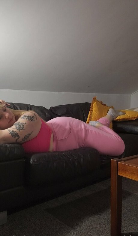 pastelpeachie model erotic images