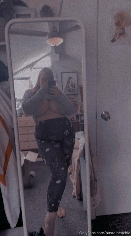 pastelpeachie xxx actress archive