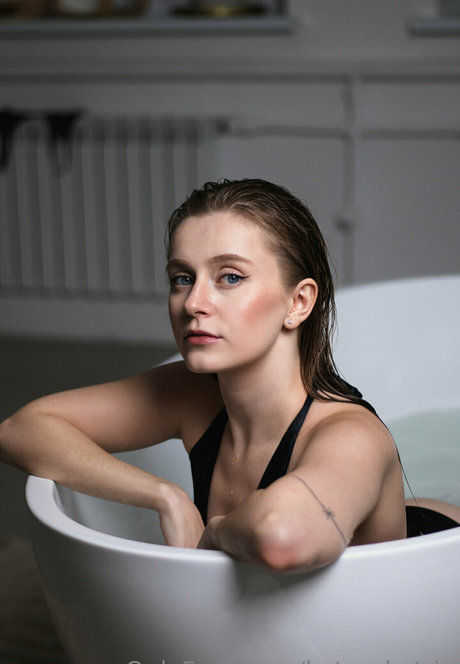 kateorkatrin pornstar beautiful img