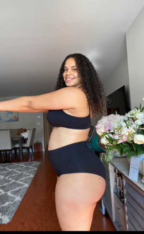 Walessa Munoz perfect actress galleries