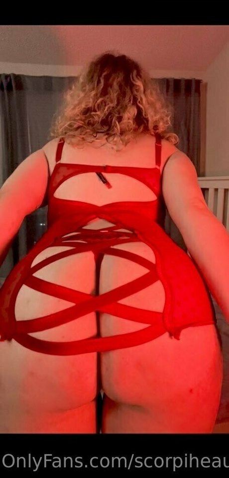 scorpiheauxx erotic model archive