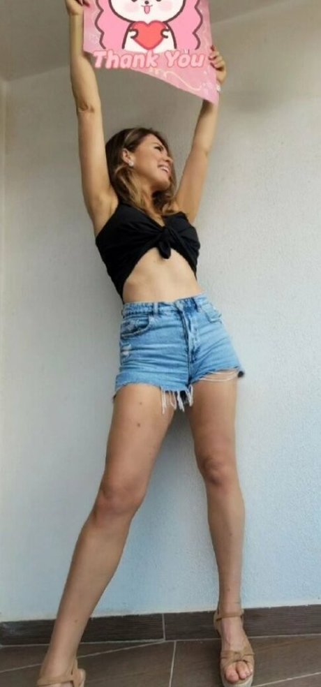 Jo Blythe top star photo