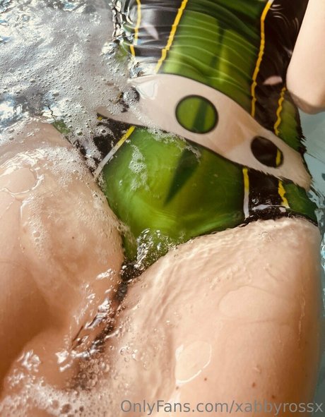 xabbyrossx hot actress archive