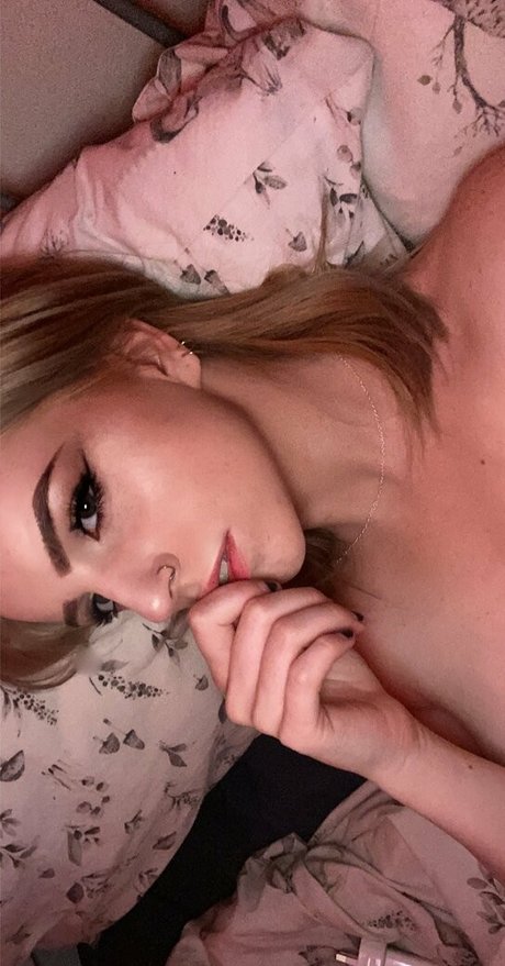 freeryliepink pornstar perfect archive