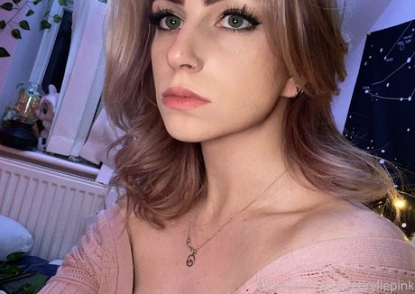 freeryliepink adult actress photo