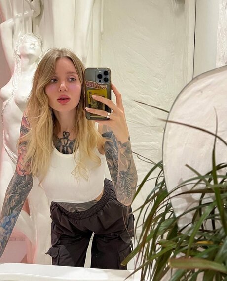 alenagerman pornstar beautiful photo