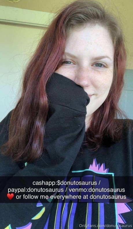 donutosaurus model nudes photo