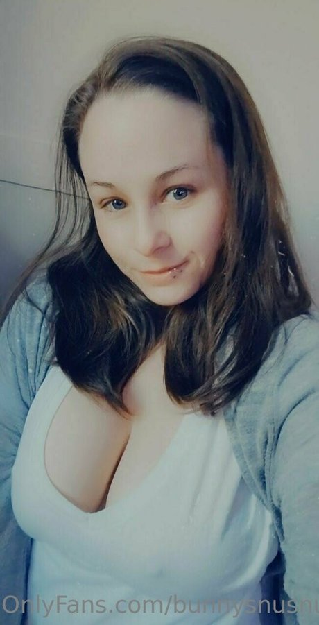 bunnysnusnu hot star image