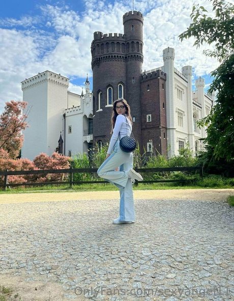 sofiaa2307 model top pics